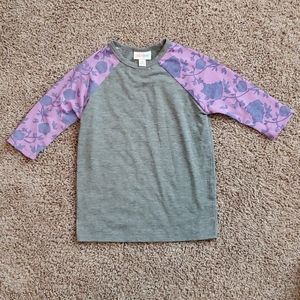 LuLaRoe Girls 3/4 length Miss Piggy/Kermit shirt